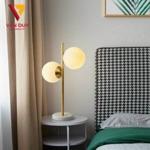 Bỏ túi tuyệt chiêu mua đèn bàn phòng ngủ đẹp, chất lượng Bo tui tuyet chieu mua den ban phong ngu dep chat luong 1