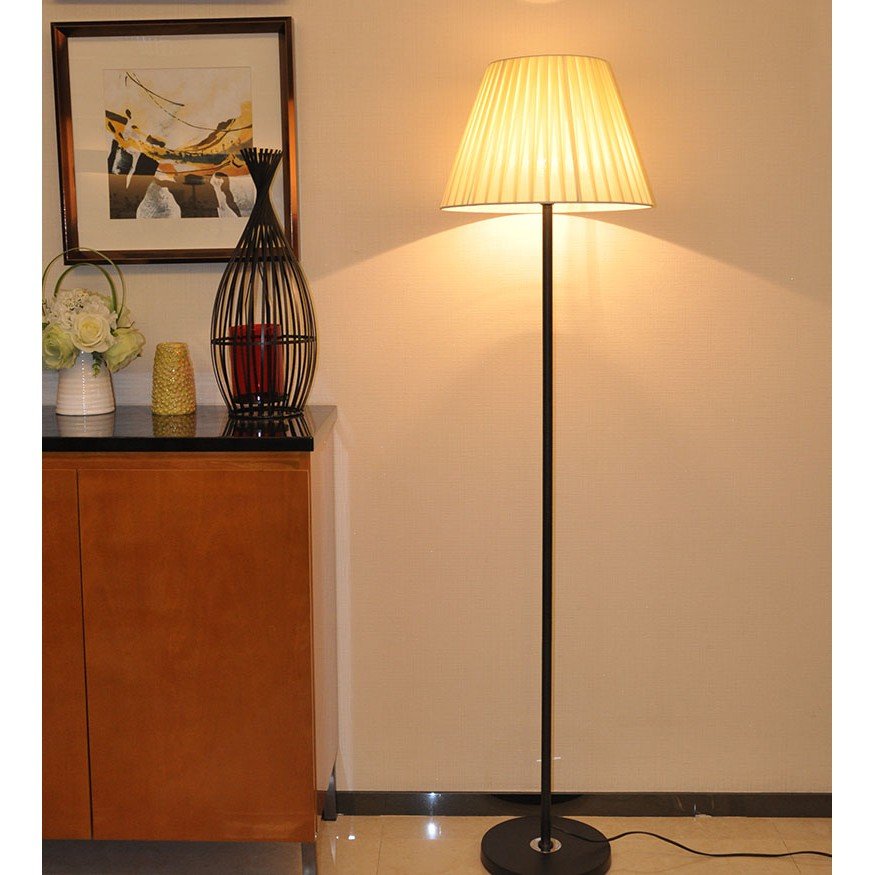 C&aacute;ch lựa chọn đ&egrave;n c&acirc;y trang tr&iacute; kh&aacute;ch sạn đẹp tuyệt