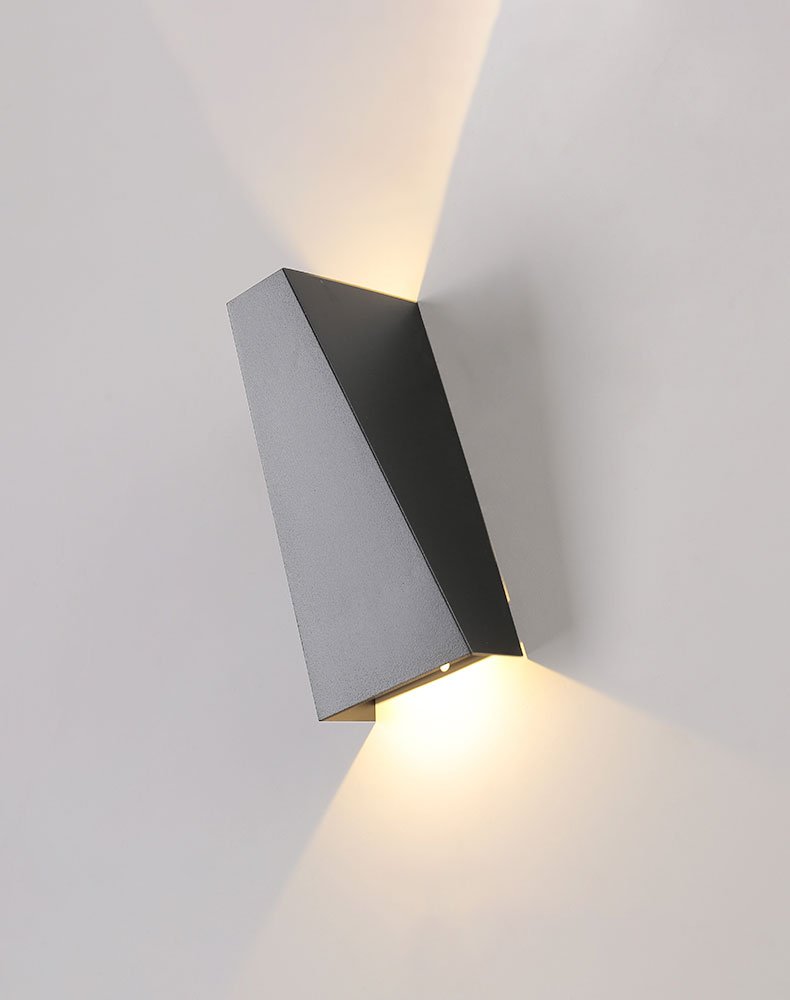 Cách vệ sinh đèn hắt tường trong nhà hiệu quả Cach ve sinh den hat tuong trong nha hieu qua 3 Cách vệ sinh đèn hắt tường trong nhà hiệu quả