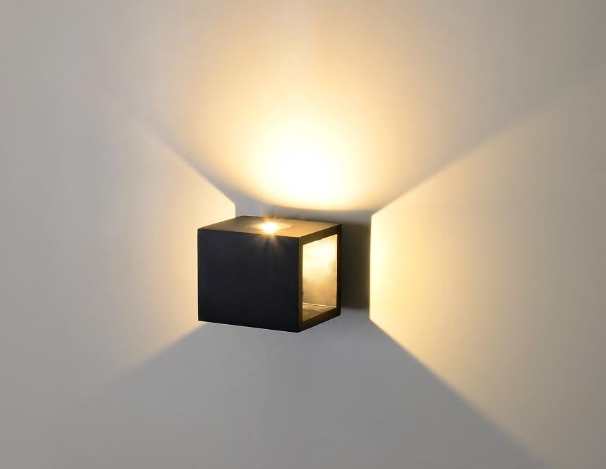 Cách vệ sinh đèn hắt tường trong nhà hiệu quả Cach ve sinh den hat tuong trong nha hieu qua 4 Cách vệ sinh đèn hắt tường trong nhà hiệu quả