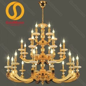 Có hay không nên đặt đèn chùm đồng trong phòng khách? Co hay khong nen dat den chum dong trong phong khach 2