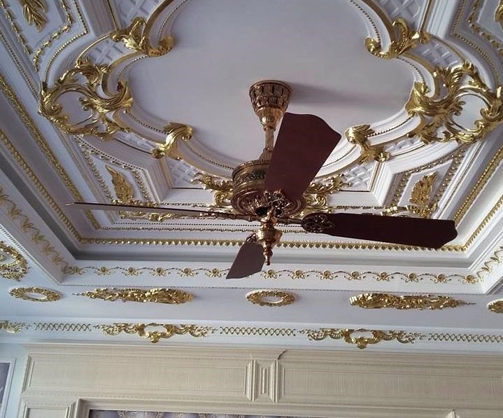 Đặc điểm nổi bật của quạt trần đ&egrave;n biệt thự .