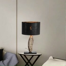 Đèn bàn trang trí GM6011 1