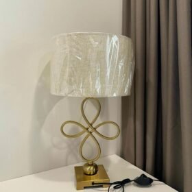 Đèn bàn trang trí GM6017 1