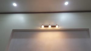 Đèn soi tranh một kiệt tác nghệ thuật của ngôi nhà bạn Den soi tranh mot kiet tac nghe thuat cua ngoi nha ban 1