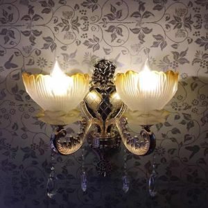 Đèn tường hiện đại và đèn tường tân cổ điển nên chọn loại nào ? Den tuong hien dai va den tuong tan co dien nen chon loai nao 1