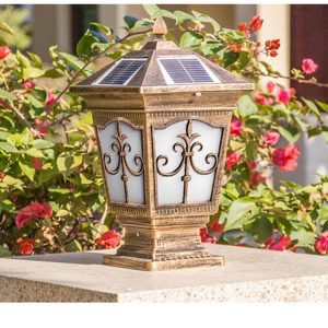 Giải mã lý do khiến chiếc đèn trụ cổng được yêu thích nhất Giai ma ly do khien chiec den tru cong duoc yeu thich nhat 1