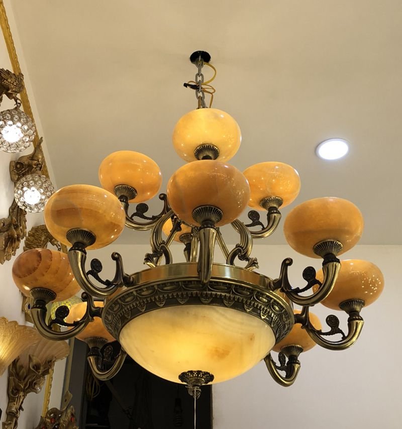 Hướng dẫn cách vệ sinh đèn chùm đồng chuyên nghiệp Huong dan cach ve sinh den chum dong chuyen nghiep 4 Hướng dẫn cách vệ sinh đèn chùm đồng chuyên nghiệp