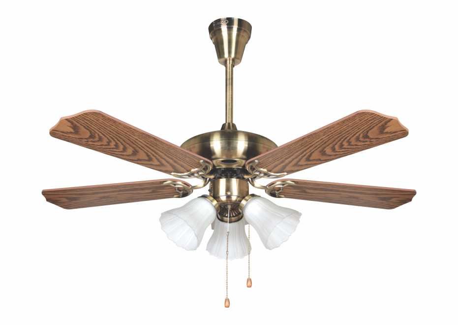 Mẫu đ&egrave;n quạt trần t&acirc;n cổ điển đang được ưa chuộng hiện nay .