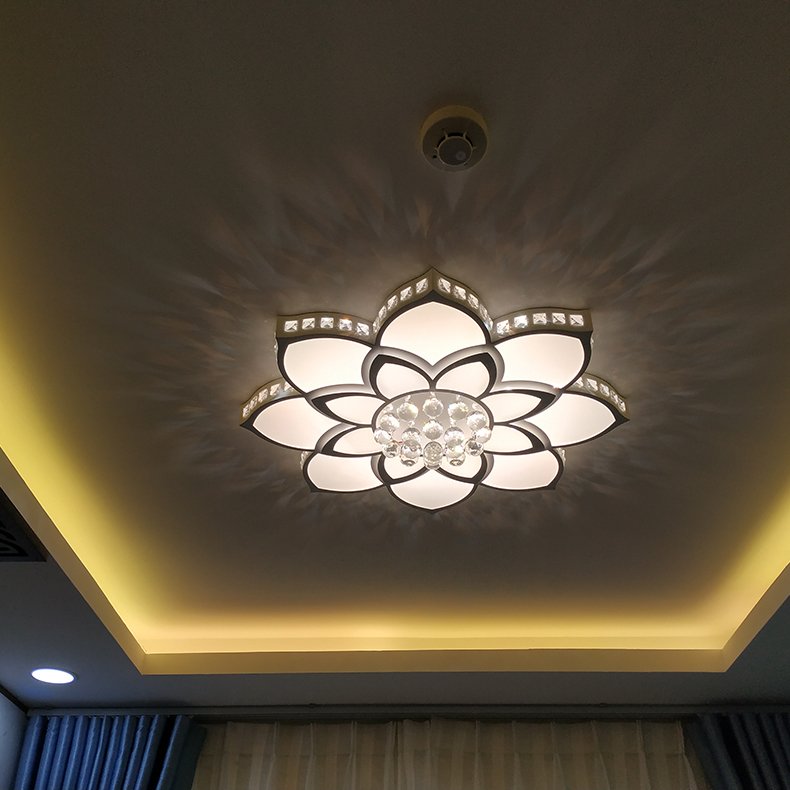 Một số lưu &yacute; khi lựa chọn đ&egrave;n m&acirc;m trang tr&iacute; ph&ograve;ng kh&aacute;ch