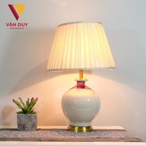 Nên ghé thăm địa chỉ bán đèn bàn phòng ngủ đẹp rẻ & uy tín nào? Nen ghe tham dia chi ban den ban phong ngu dep re uy tin nao 1