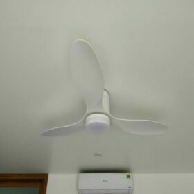 Quạt trần đèn trang trí đẹp 52A301W-CD 1