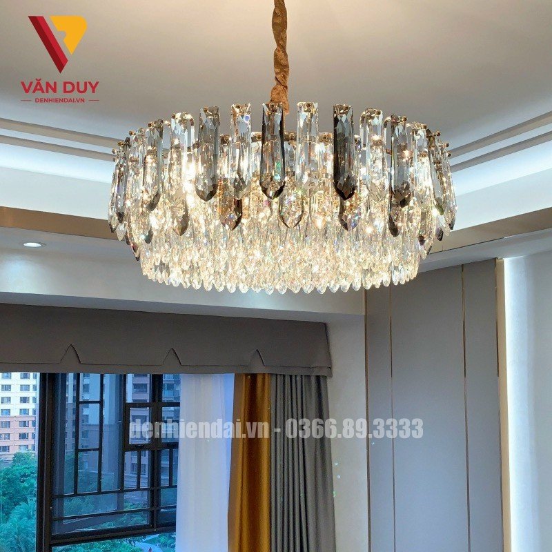 Sự kh&aacute;c nhau giữa  đ&egrave;n ch&ugrave;m pha l&ecirc; v&agrave; đ&egrave;n ch&ugrave;m thủy tinh