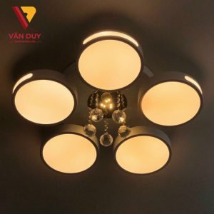 Vì sao nên lắp đặt đèn mâm led tròn cho căn hộ chung cư? Vi sao nen lap dat den mam led tron cho can ho chung cu 1