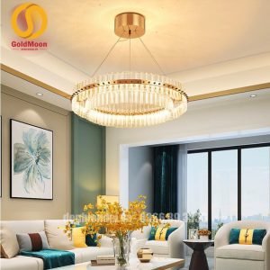 Ý nghĩa phong thủy của mẫu đèn chùm làm từ chất liệu pha lê Y nghia phong thuy cua mau den chum lam tu chat lieu pha le 2