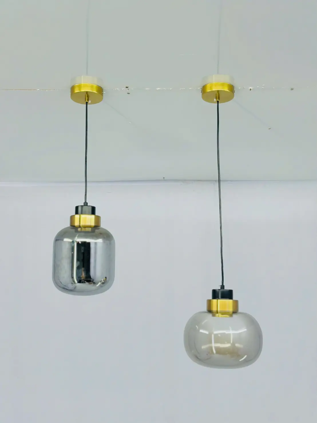 Img 1744098335613 1744431947259 - Khám phá Đèn thả thủy tinh GoldMoon GMTT48, lý tưởng cho mọi không gian sống!